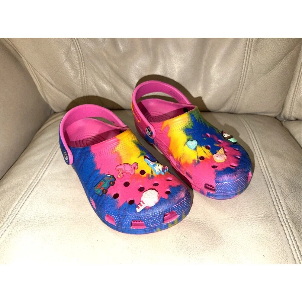 Crocs Clog Tie Dye Rainbow W7 M5 Pink Blue Charms